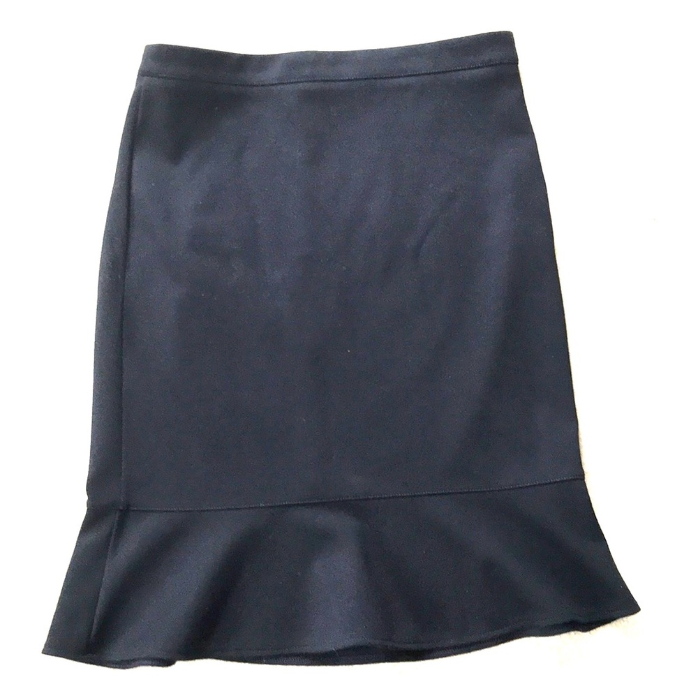 Club Monaco Fit and Flare black Skirt